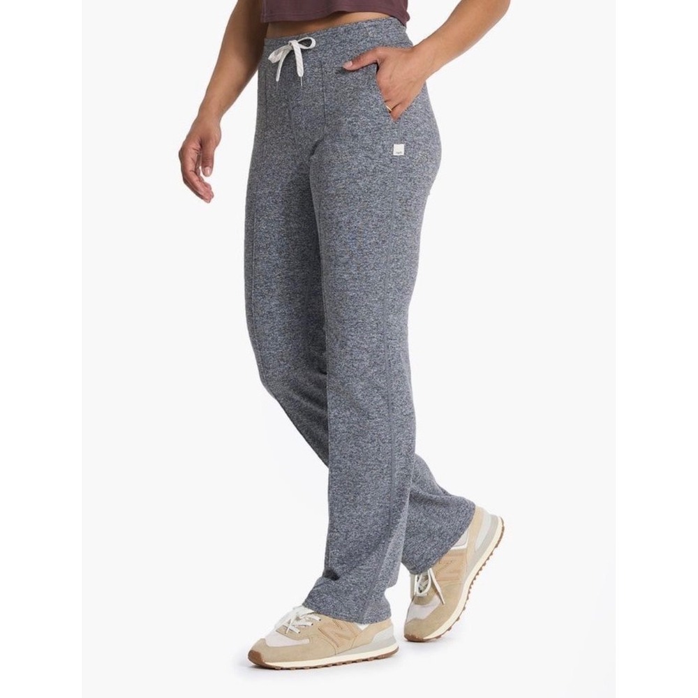 Vuori Halo Wide Leg Flare Pants XS